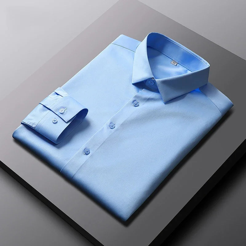 Light Blue fitted shirt made of cotton and polyester