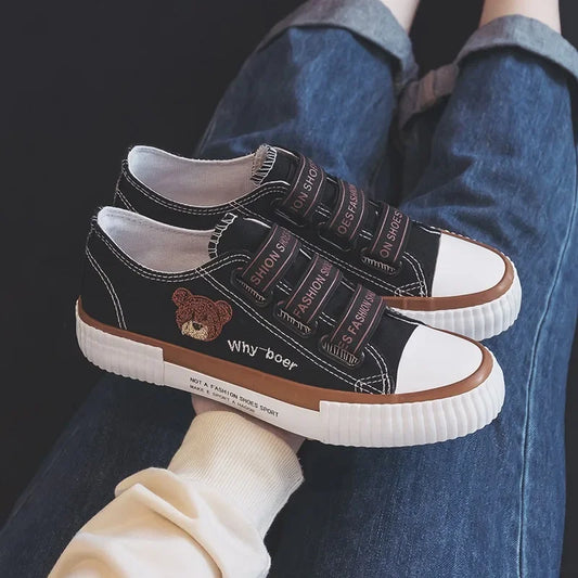 Women's Sneakers Comfortable Canvas Shoes Wear-resistant Outdoor Casual Shoes Slip-on Embroidery Women Shoes Zapatillas De Mujer