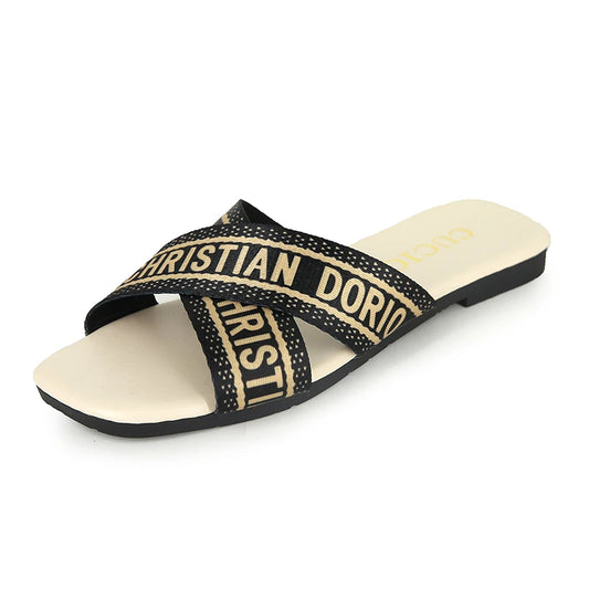 Designer Summer New Women's Slippers Outdoor Walking Sandals Fashion Fashion Fashion Versatile Women's Shoes