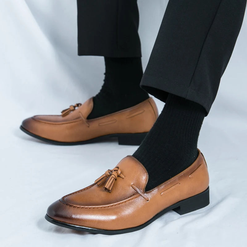 Trendy Brand Classic Brown Men'S Work Shoes anti Slip Comfortable Men'S Leather Casual Shoes Commuting Daily Driving Shoes
